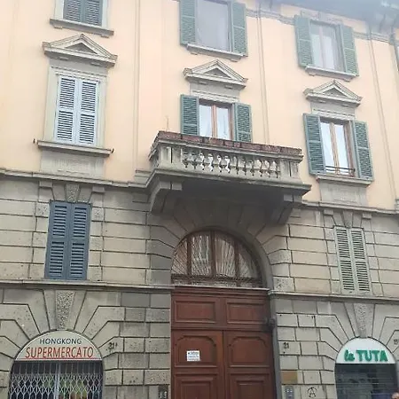 Q21apartment -the Silent Charm